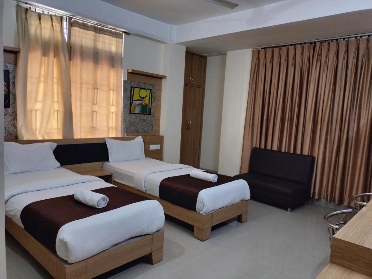Hotel Jaysha Guwahati Ngoại thất bức ảnh