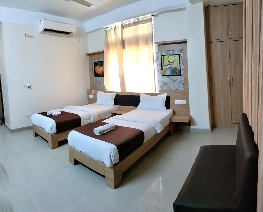 Hotel Jaysha Guwahati Ngoại thất bức ảnh