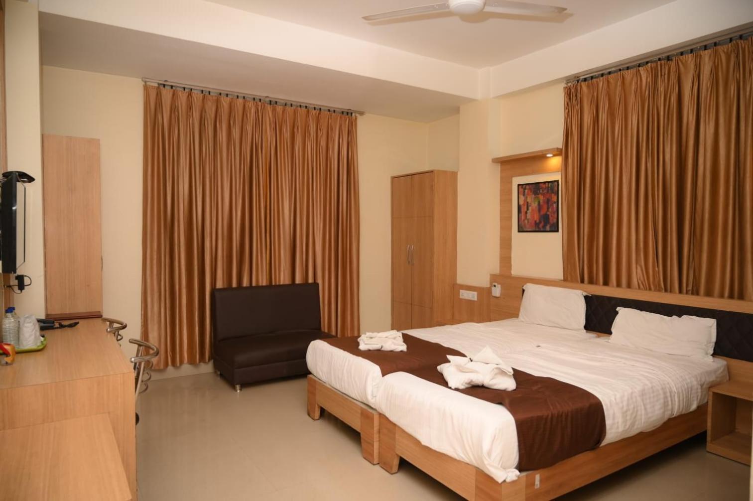 Hotel Jaysha Guwahati Ngoại thất bức ảnh